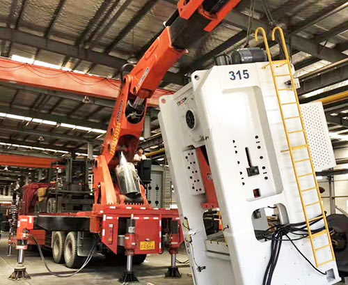 衢州衢江提升工作效率，选择优质折臂吊租赁服务