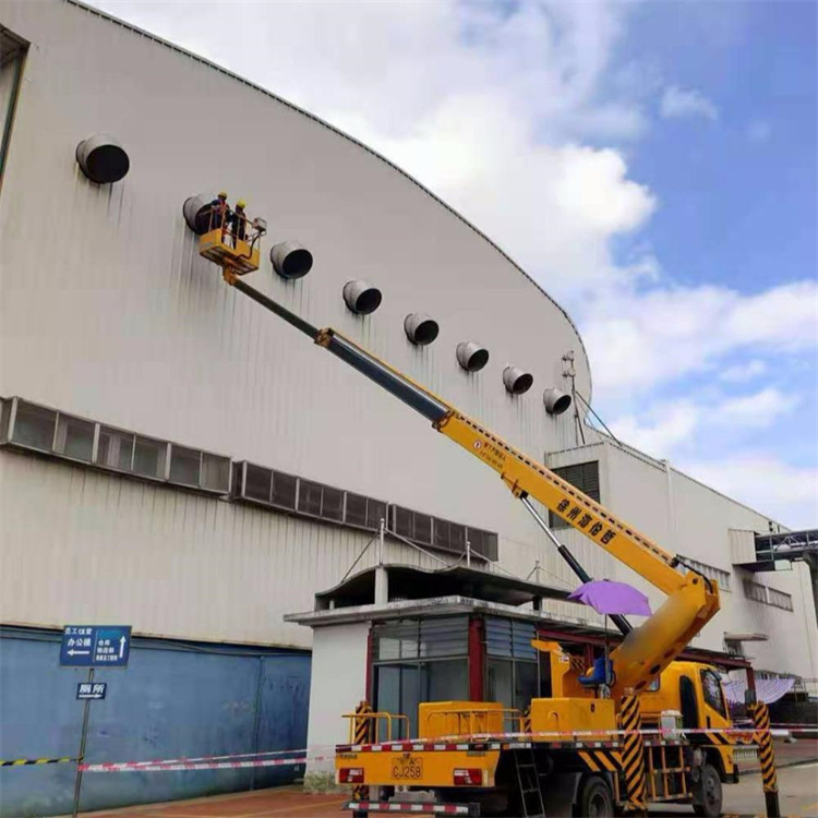 衢州衢江高空作业车出租服务：专业广告牌安装解决方案